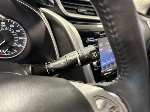 Used 2018 Nissan Murano Platinum FWD image 20