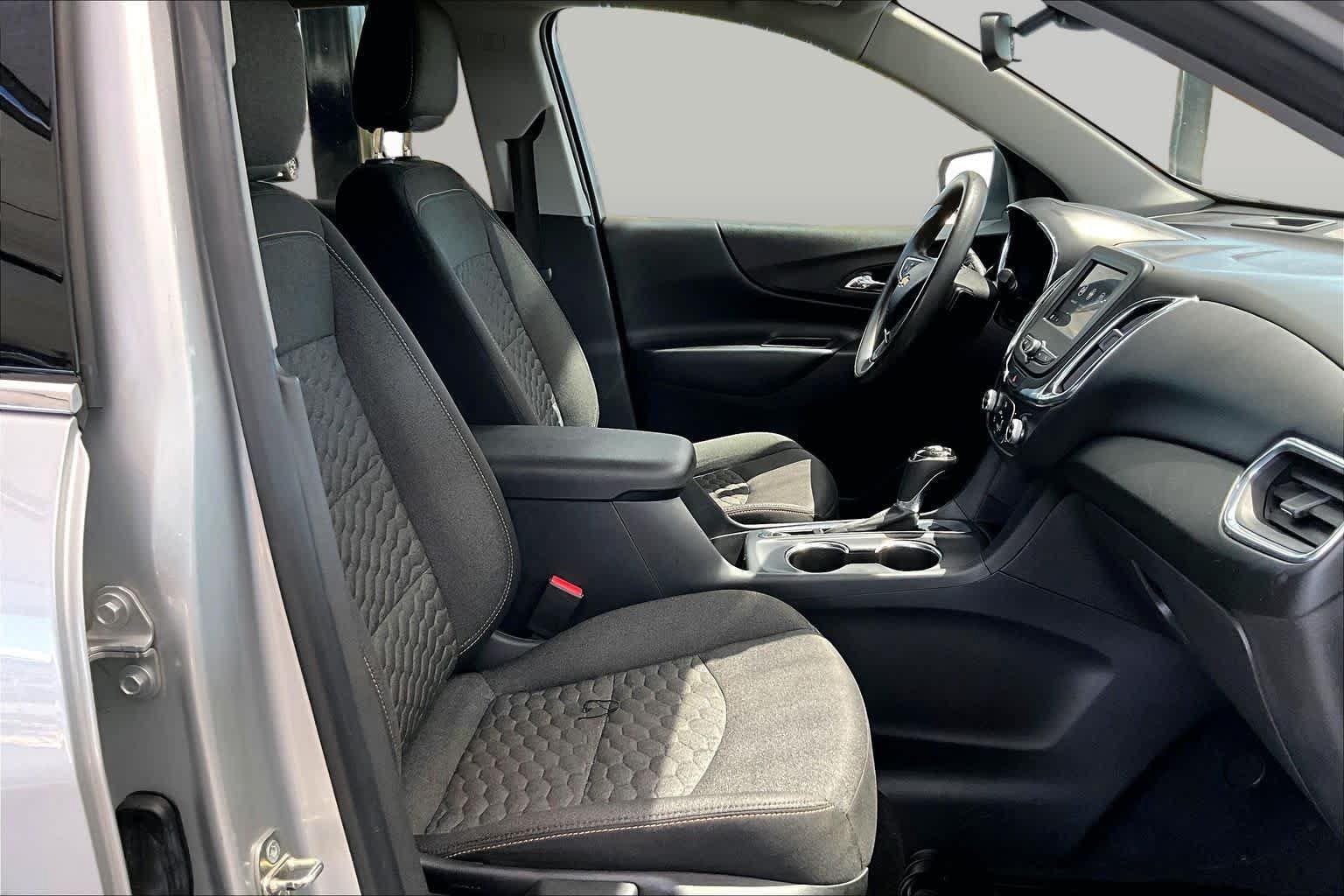 Used 2020 Chevrolet Equinox LT FWD image 9