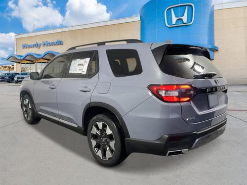 New 2026 Honda Pilot Elite image 3