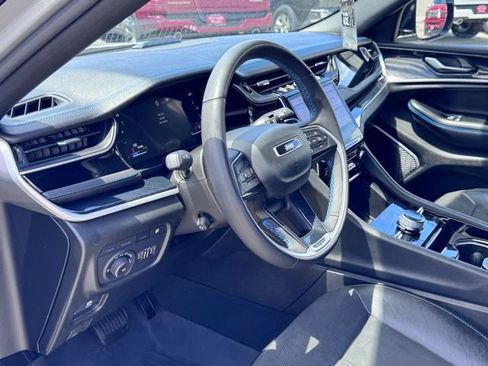 Used 2023 Jeep Grand Cherokee Trailhawk w/ Advanced Protech Group II AWD/4WD image 19