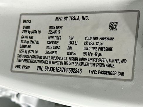 Used 2023 Tesla Model 3 Standard Range RWD image 12