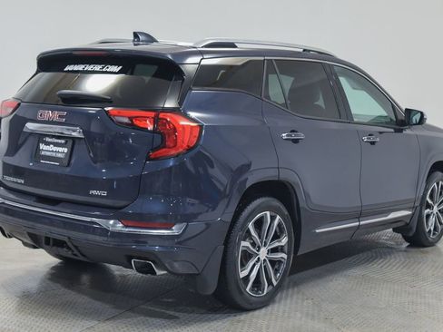 Used 2018 GMC Terrain Denali w/ Advanced Safety Package AWD/4WD image 14