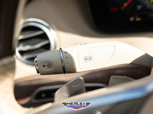 Used 2018 Mercedes-Benz S 560 Sedan image 29