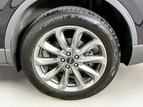 Used 2022 Lincoln Corsair AWD w/ Premium Package image 11