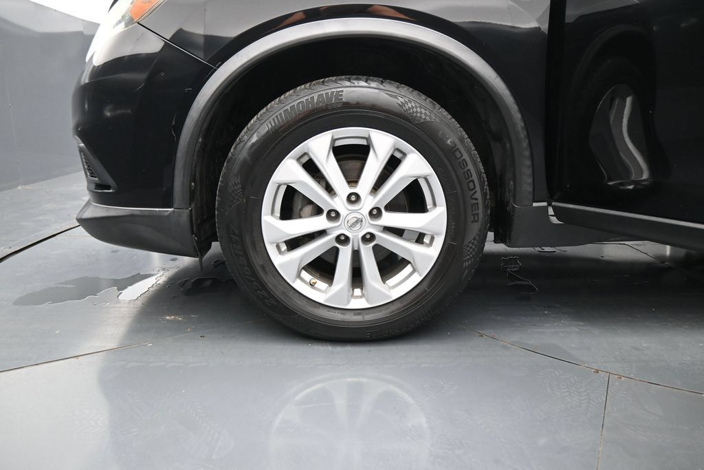 Used 2015 Nissan Rogue SV AWD/4WD image 24