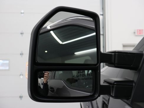 Used 2022 Ford F250 XLT w/ Black Appearance Package AWD/4WD image 36