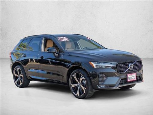 Used 2023 Volvo XC60 B5 Ultimate image 3