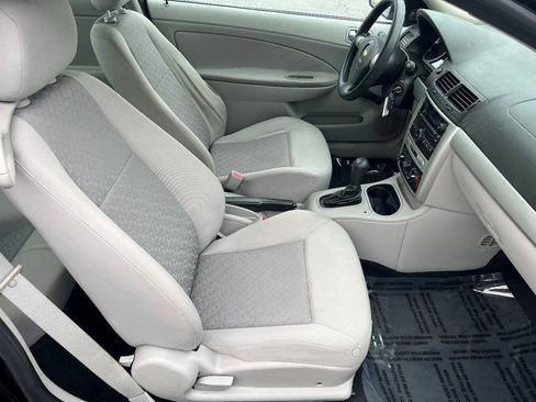 Used 2010 Chevrolet Cobalt LS FWD image 22