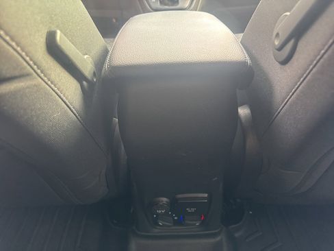 Used 2019 Ford Transit Connect XLT w/ Trailer Tow Package image 37