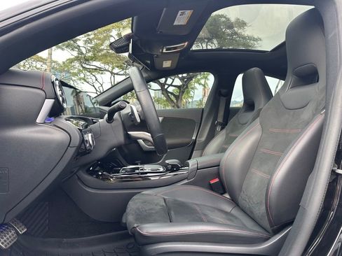 Used 2020 Mercedes-Benz CLA 35 AMG 4MATIC image 8