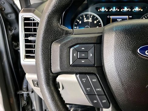 Used 2016 Ford F150 XLT w/ Equipment Group 302A Luxury image 21