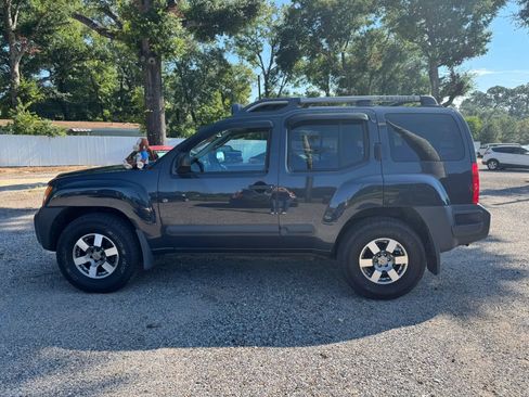 Used 2011 Nissan Xterra PRO-4X w/ Pro-4x Leather Pkg AWD/4WD image 2