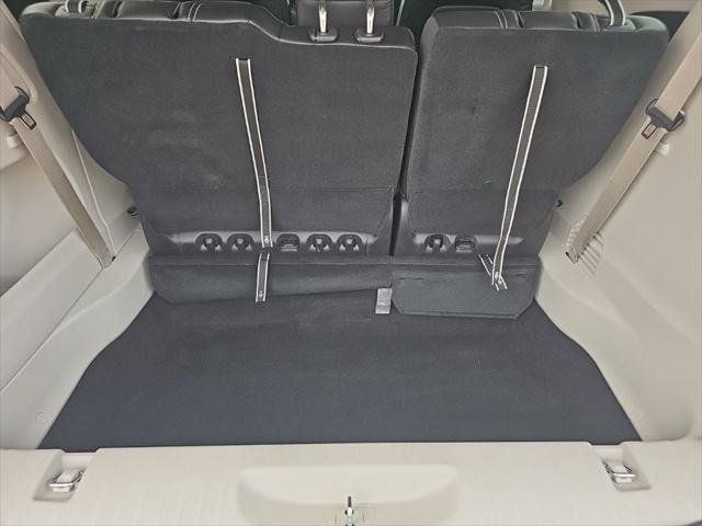 Certified 2024 Chrysler Pacifica Touring-L FWD image 22