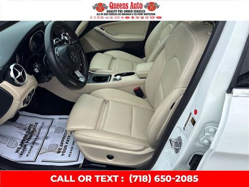 Used 2020 Mercedes-Benz GLA 250 4MATIC w/ Convenience Package image 10