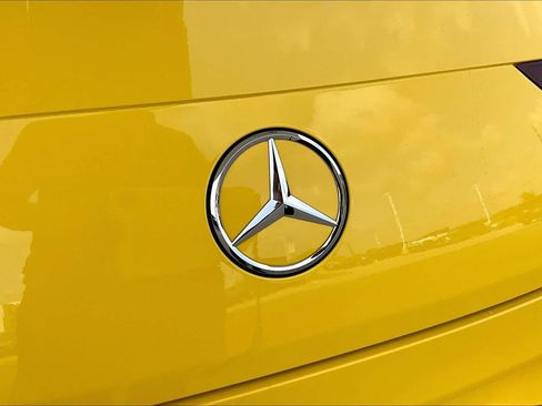 Used 2023 Mercedes-Benz CLA 250 image 10