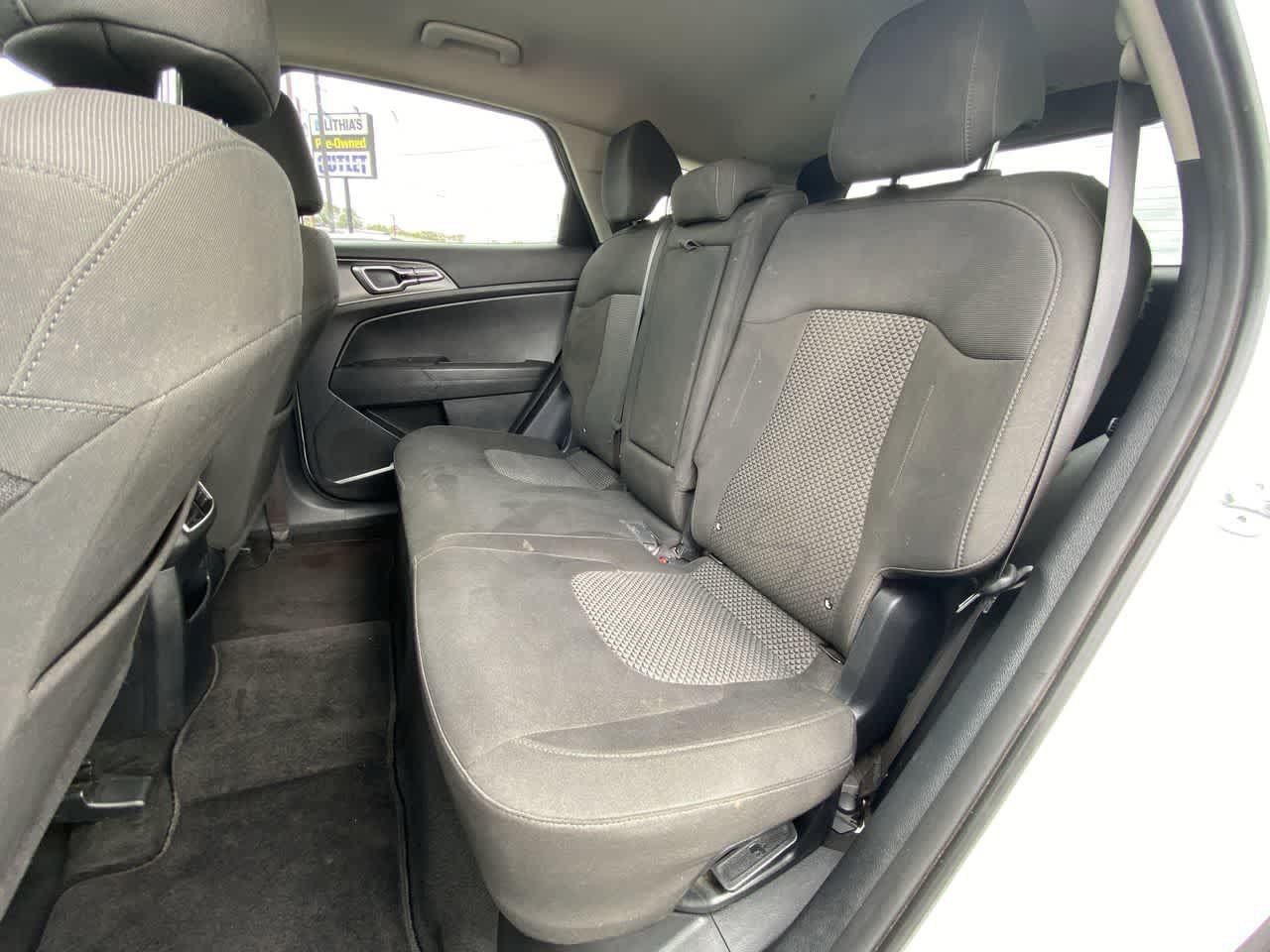 Used 2023 Kia Sportage LX AWD/4WD image 21