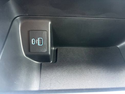 Used 2023 Ford F150 XLT w/ Equipment Group 302A High RWD image 35