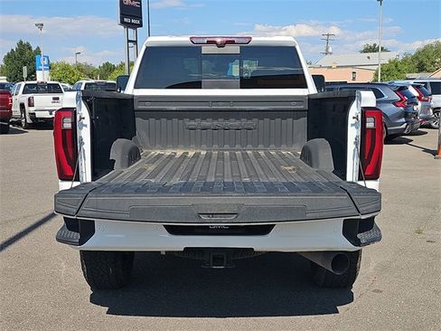 Used 2024 GMC Sierra 3500 Denali w/ Denali Reserve Package image 26