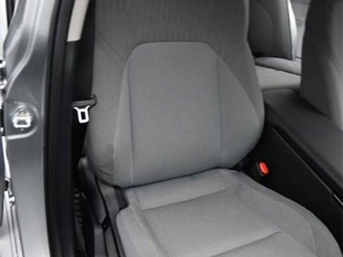 Used 2025 Toyota Camry LE image 17