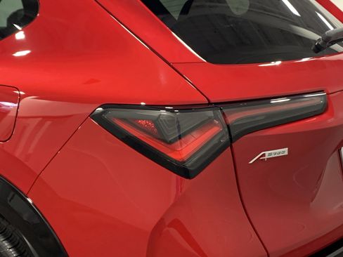 Used 2025 Acura ADX A-Spec image 15