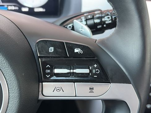 Certified 2024 Hyundai Tucson Limited FWD image 24