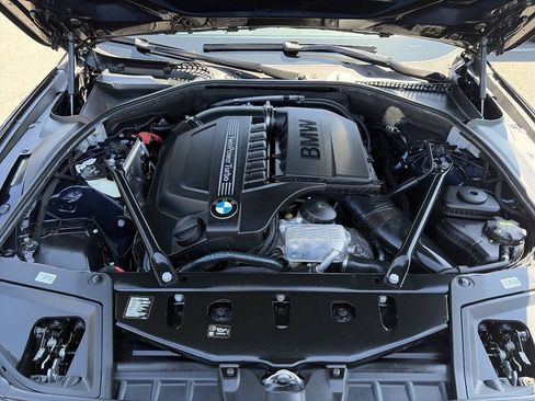Used 2016 BMW 535i xDrive Sedan AWD/4WD image 16