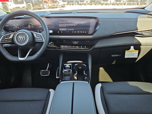 New 2025 Buick Envision Sport Touring image 8