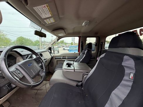 Used 2010 Ford F250 XL AWD/4WD image 12