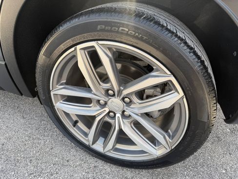 Used 2019 Cadillac XT4 Sport FWD image 28