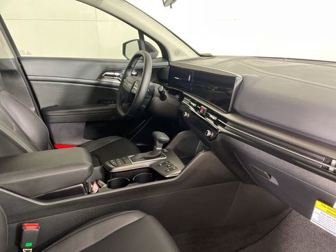 New 2026 Kia Sportage SX image 14
