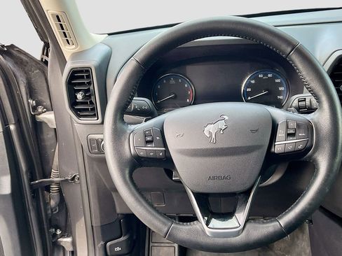 Used 2023 Ford Bronco Sport Badlands image 11