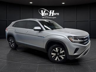 Used 2021 Volkswagen Atlas Cross Sport SE video 1