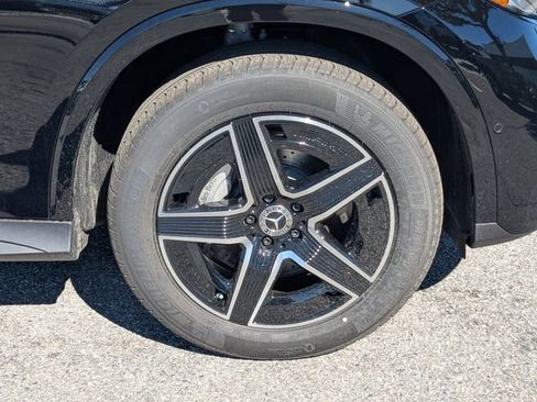 New 2026 Mercedes-Benz GLC 300 image 11