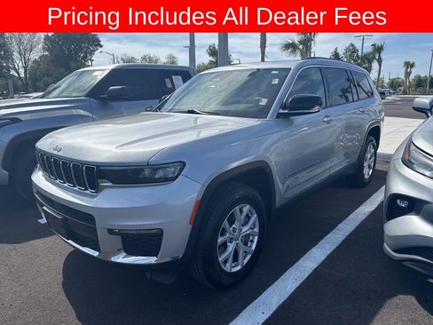 Used 2022 Jeep Grand Cherokee L Limited AWD/4WD image 1