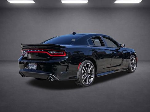 Used 2023 Dodge Charger R/T RWD image 4