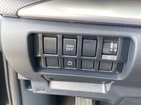 Used 2022 Subaru Forester Premium image 21