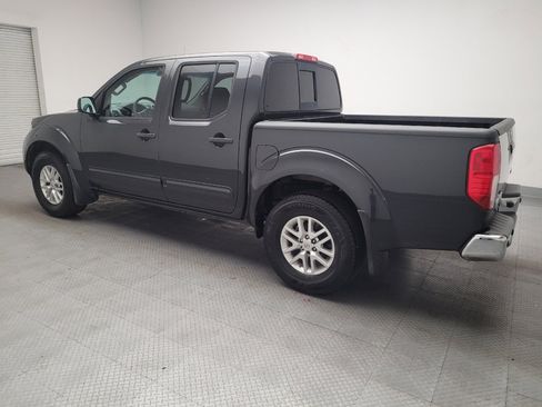 Used 2014 Nissan Frontier SV w/ SV Value Truck Package RWD image 3