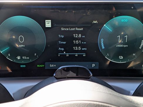 New 2026 Hyundai Tucson Limited image 9