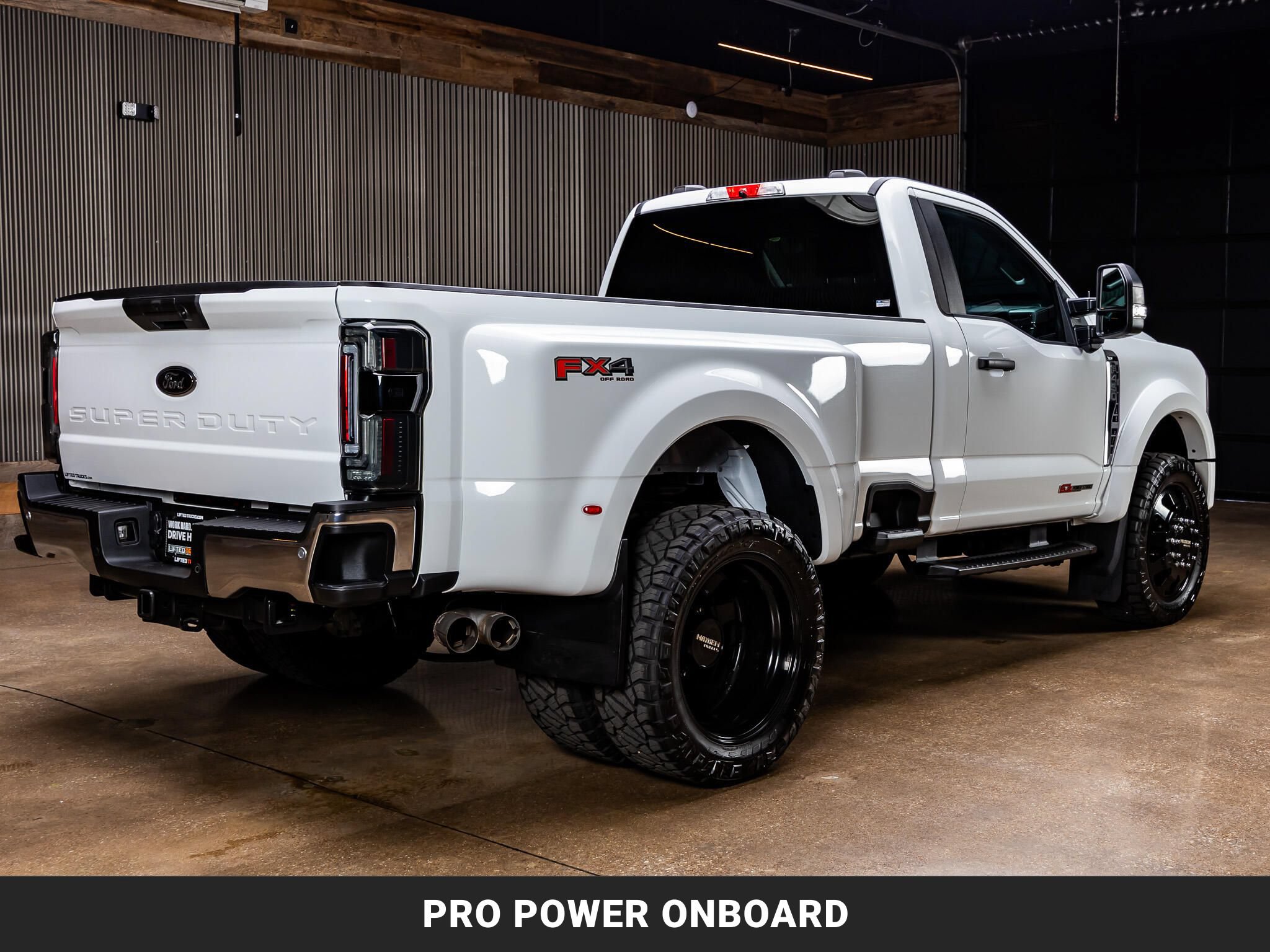 Used 2024 Ford F450 XLT w/ 360-Degree Camera Package AWD/4WD image 9
