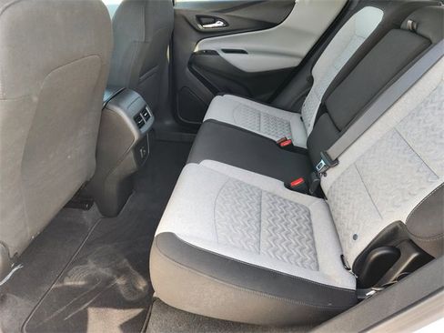 Used 2024 Chevrolet Equinox LT w/ Driver Convenience Package image 29