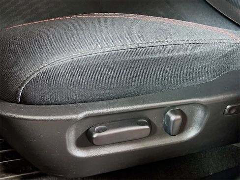 Certified 2022 Toyota Tacoma SR5 image 18