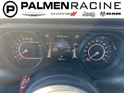 Used 2024 Jeep Gladiator Rubicon w/ Technology Group image 1