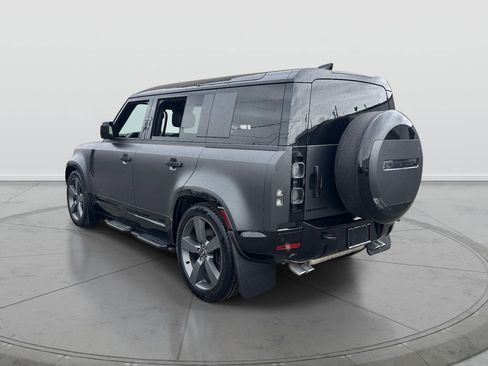 Used 2025 Land Rover Defender 110 V8 AWD/4WD image 6
