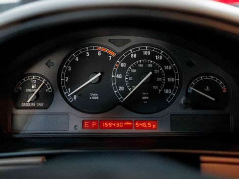 Used 1993 BMW 850Ci image 61