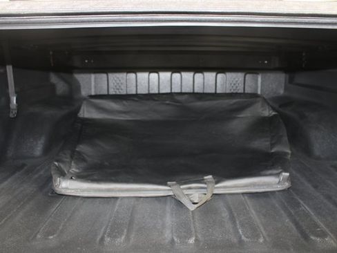 Used 2022 Jeep Gladiator Willys image 17