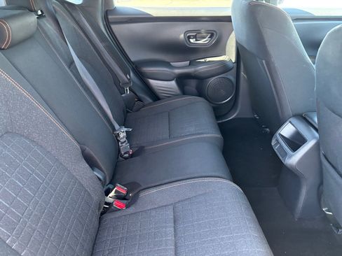 Used 2024 Honda HR-V Sport image 17