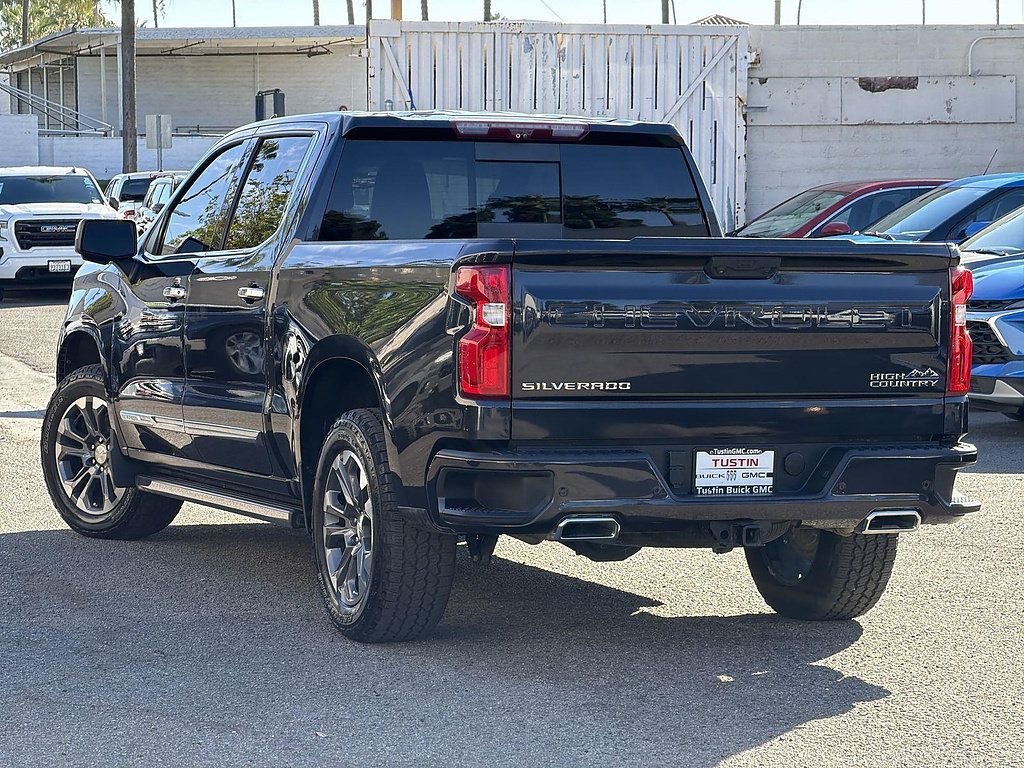 Used 2023 Chevrolet Silverado 1500 High Country w/ Technology Package AWD/4WD image 7