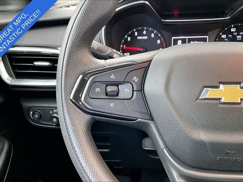 Used 2023 Chevrolet TrailBlazer LT w/ Convenience Package image 26