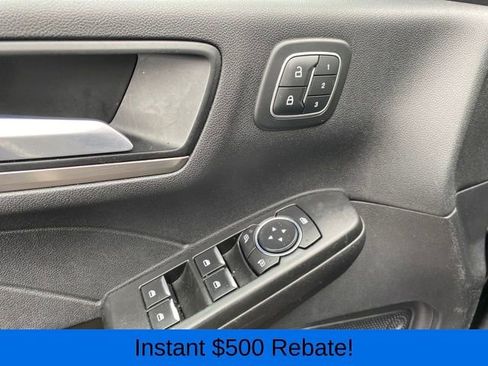 Used 2022 Ford Escape Titanium image 18