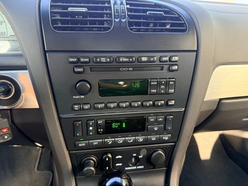 Used 2002 Ford Thunderbird RWD image 14